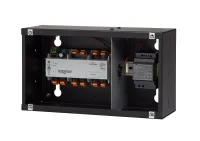 ETC RSN-OPTO-BOX Response Opto-Splitter - DIN Box with single splitter Сплиттер (разветвитель) сигнала DMX-512, модель ETC RSN-OPTO-8DIN, установлен в монтажную коробку с DIN-рейкой в комплекте с блоком питания 48В (арт. PS506). В комплекте: IDC-коннектор