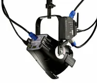 ETC CS Linear 1 Double Yoke Kit, Black Двойная лира только для прожекторов ColorSource Linear 1.