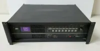 DCM-30D / Монитор усиления и сигнальный процессор с входами AES/EBU / QSC
