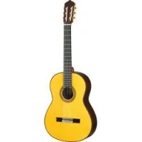 Yamaha GC42S  классическая гитара, верхняя дека массив европейской ели, 4/4, 6 струн, ручная работа