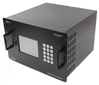 Opticis OMM-2500- Универсальное шестнадцатислотовое шасси модульного матричного коммутатора
