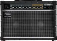 ROLAND JC-40 комбо гитарный