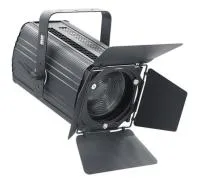 ИМЛАЙТ FRENELLED СW150 Прожектор LED-FRESNEL, LED-модуль белого цвета 5700K 120 Вт, CRI>90, световой поток 13180 лм, угол раскрытия луча 9°–60° (18°–70°), белый корпус.