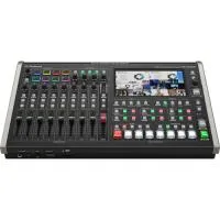 VR-120HD AV-микшер для прямой потоковой передачи Roland