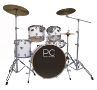 WAR2205-W Ударная установка, 5 барабанов, 22х18", 14x14", 12x9", 10x8", 14x5,5", стойки: под малый, журавль, прямая, хай-хет, педаль, стул, 6-ти слойная береза/липа, белая, PC drums & Percussion