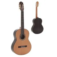 Admira a6  классическая гитара, массив кедра, обечайка и нижняя дека - палисандр