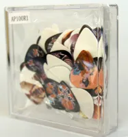 AP-100R1 Коробка медиаторов, толщина 0,46-0,81мм, рисунок с одной стороны, 100шт Alice