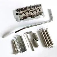 STB013-CR тремоло для электрогитары, 2-опорное, стальные седла, полноразмерный тон-блок, 3 пружины с держателем, рычаг, опоры, межструнное расстояние 10,8 мм, хром, Donlis