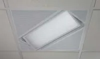 Brightline T02X2-R-MS45- 
			Потолочный светильник с двухламповым поворотным блоком, диагональное размещение в панели