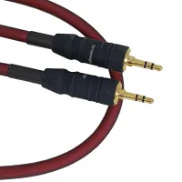 True magic TEMN002/2M Кабель инструментальный  Jack 3.5 - Jack 3.5, стерео, 2м, 6.5мм, темно-красный