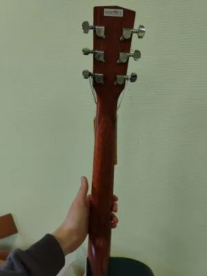 627083