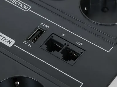 838307