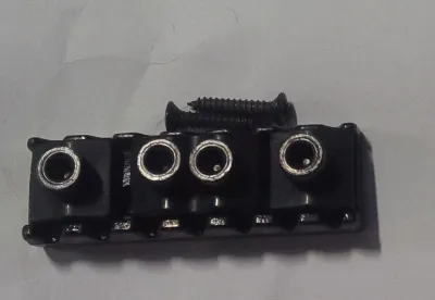 272864