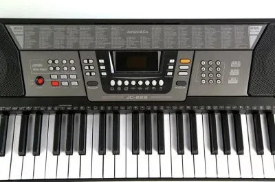 564517
