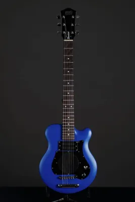 584153