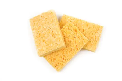 60944