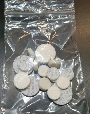 625749