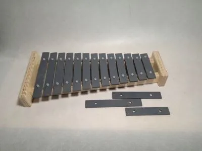 589593