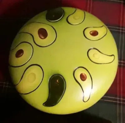 368575