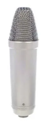 104637
