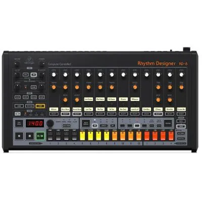 613528