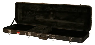 109600