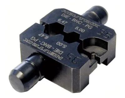 593370