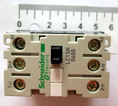 493520