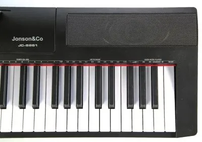 564518
