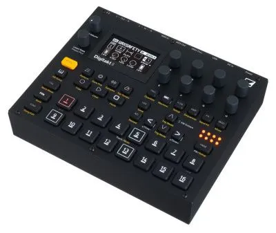 607742