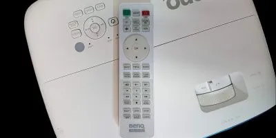 332811