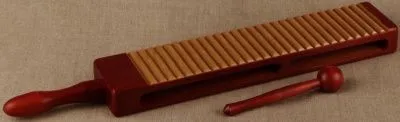 603810