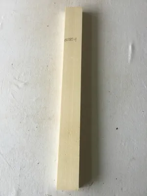 51762