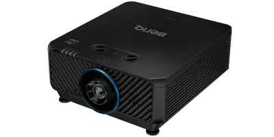 332570