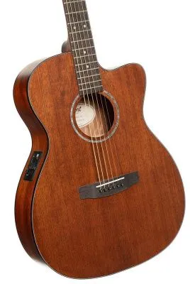 606858
