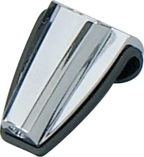 565910