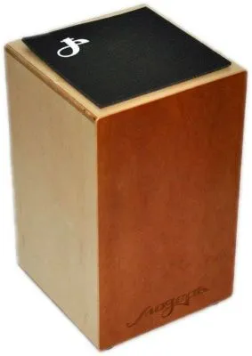 743913