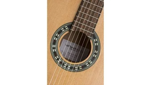 421699