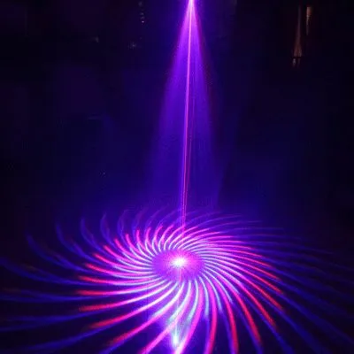 618582