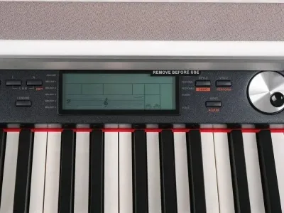 437531