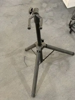 158008
