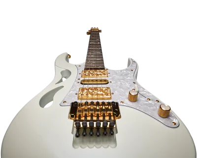 608181