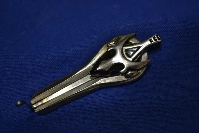72695