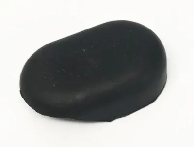 573696