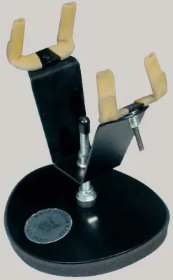 61592