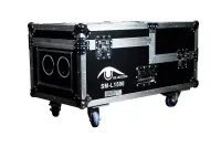 PSL Lighting SM-L1500 Генератор дыма. Питание: АС100/240V, 50/60Hz. Энергопотребление: 1500W.