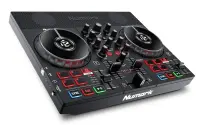 DJ контроллер [PARTYMIXLIVEXEU] Numark [Party Mix Live] 2-х канальный, 2 сенсорных джога, 24-битный аудиоинтерфейс, 3,5 мм стерео выход, выход на наушники, встроенные динамики, RGB лампы, ПО Serato DJ Lite