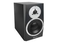 Акустическая система (студийный монитор) [942632] Dynaudio [BM5 MKIII] активная, 2-х полосная, ВЧ динамик 1.1", НЧ динамик 6,5", мощность усилителей: ВЧ 50 Вт, НЧ 50 Вт, диапазон частот: 42-24000 Гц, XLR, RCA аналоговые входы