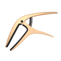 Ernie Ball 9606  универсальный каподастр, пружинный, Серия: Axis Capo, Цвет: Gold Satin