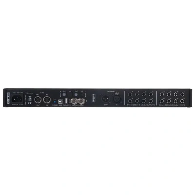 628023